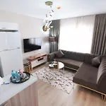 Two Bedroom King Deluxe Is9 * اسطنبول