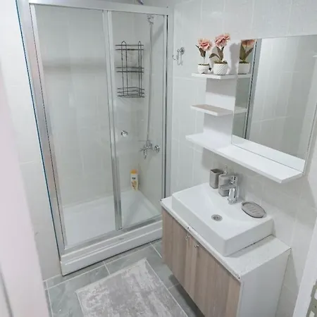 Two Bedroom King Deluxe Is9 איסטמבול